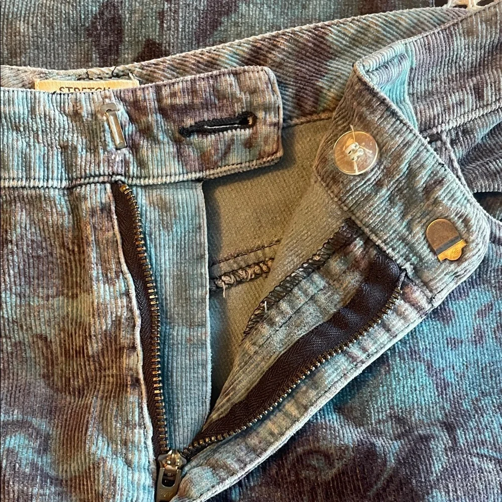 St. John's Bay Blue and Purple Straight Leg Jeans - Picture 6 of 7